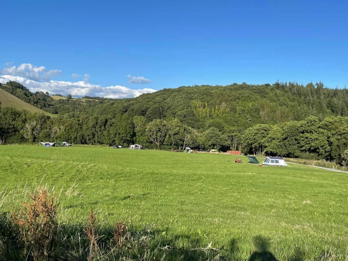 Ty Llewelyn Glamping & Camping Llanidloes Exterior foto